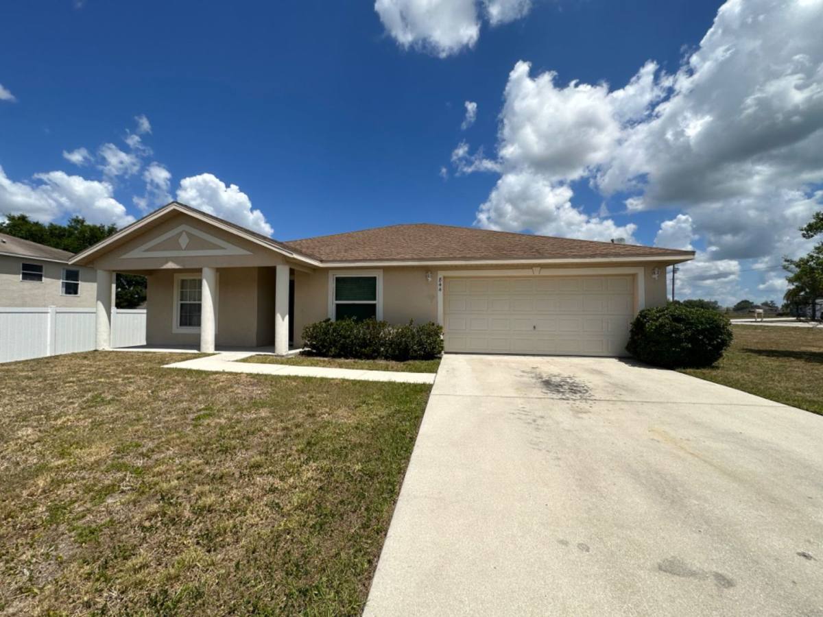 House for rent at 844 James Dr, Kissimmee, FL 34759