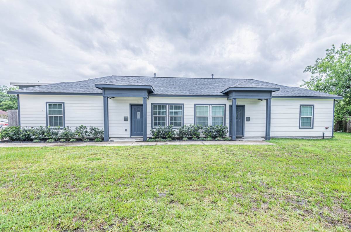 House for rent at 8119 Autumn Lane, Houston, TX 77016