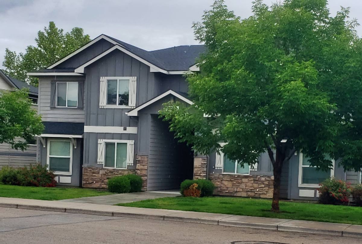 Apartment for rent at 6766 W Colehaven Dr, Boise, ID 83704