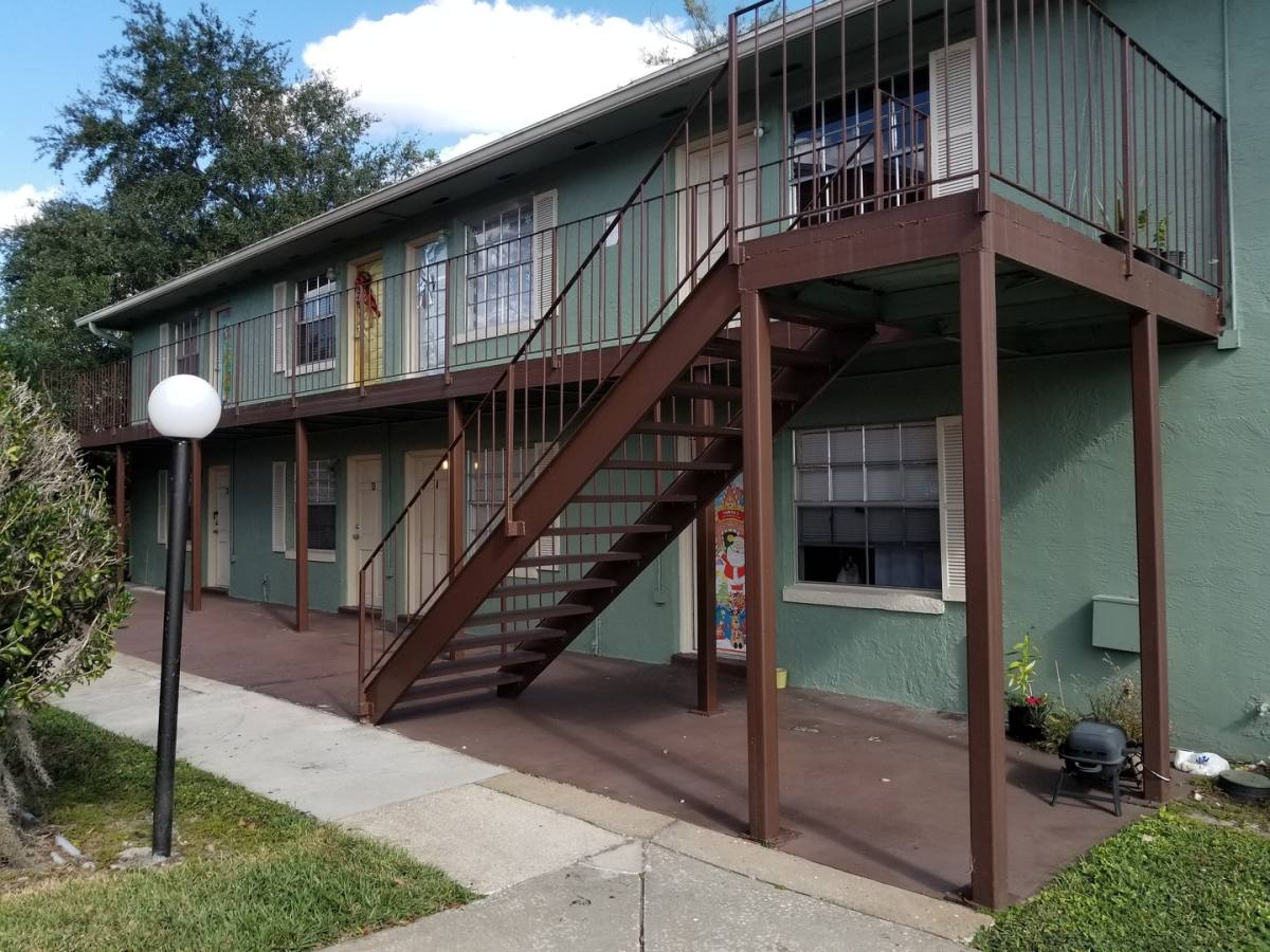 Apartment for rent at 1619 W Oak Ridge Rd, Orlando, FL 32809