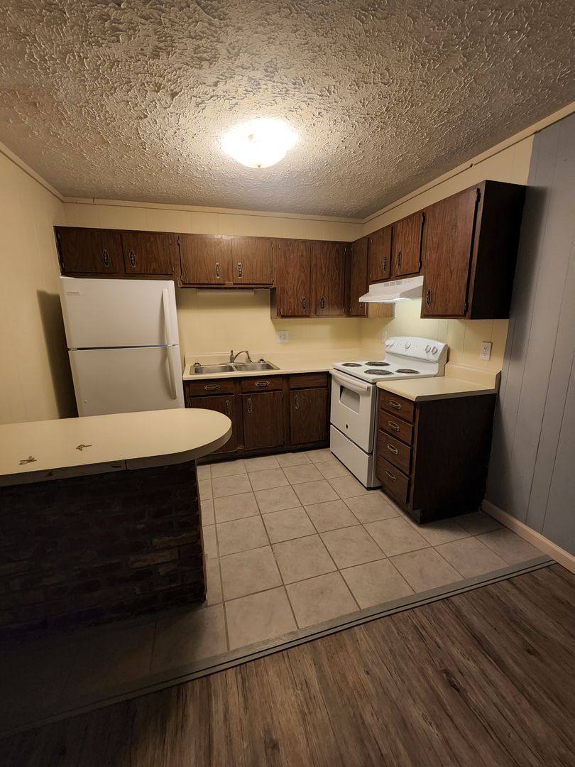 Apartment for rent at 3706 Timberlake Rd, Johnson City, TN 37601