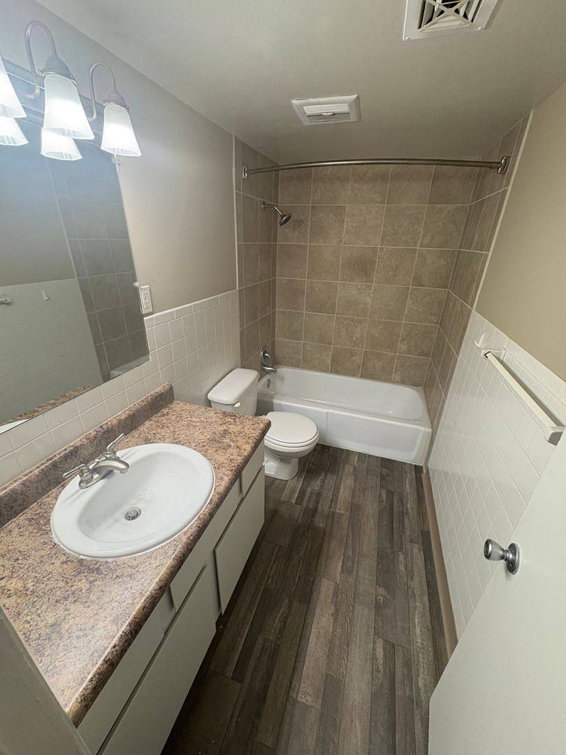 Bel Court, 2306 Village Court, Omaha, NE 68144 - Apartment for Rent - Image 9