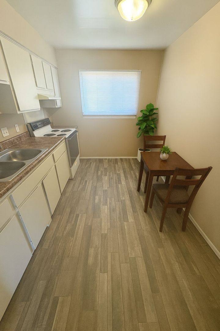 Bel Court, 2306 Village Court, Omaha, NE 68144 - Apartment for Rent - Image 6