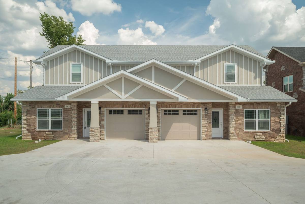 Townhouse for rent at 3019 E 12th, Joplin, MO 64801