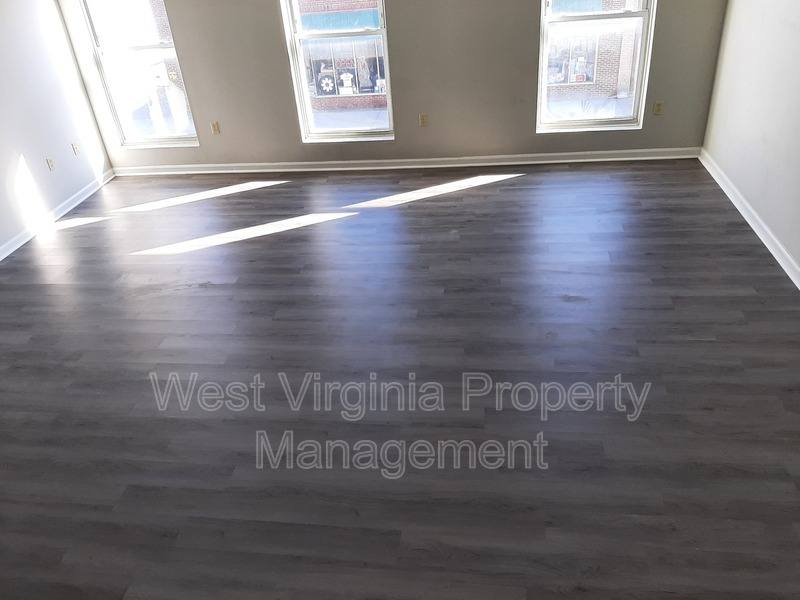 Townhouse for rent at 104 N8th St #207, Princeton, WV 24740
