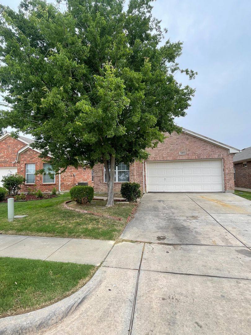 House for rent at 6401 Claire Dr, Fort Worth, TX 76131