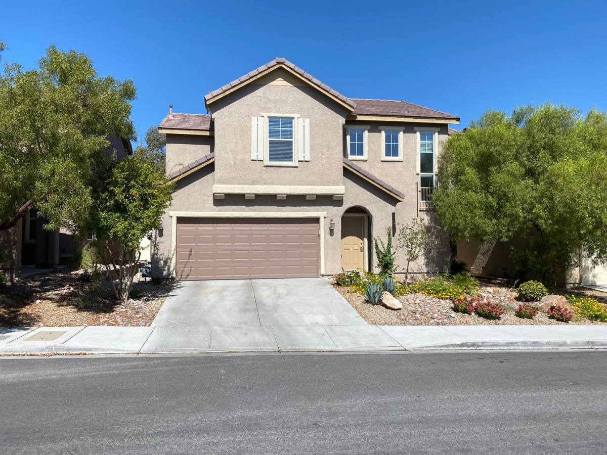 House for rent at 8048 Aztec Basin Ave, Las Vegas, NV 89131