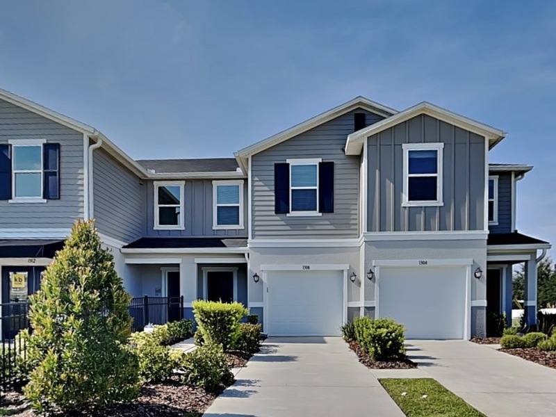 Townhouse for rent at 1308 Mirabella Circle, Davenport, FL 33897