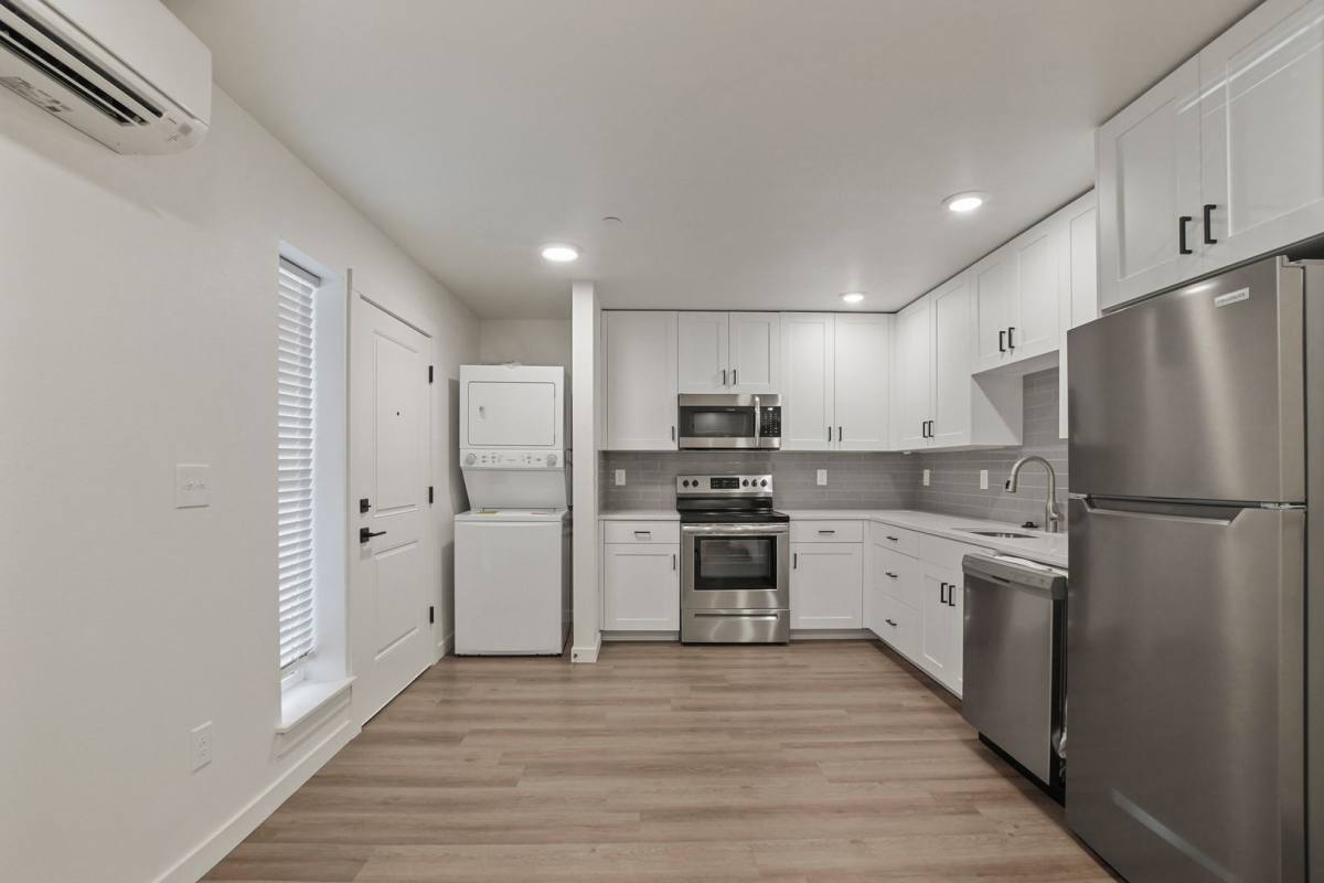 Apartment for rent at 5881 N Montana Ave, Portland, OR 97217