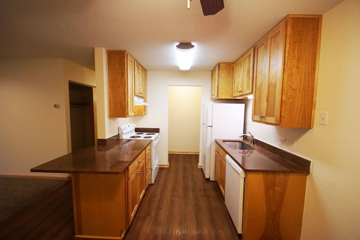 Apartment for rent at 501 E Burnsville Parkway, Burnsville, MN 55337
