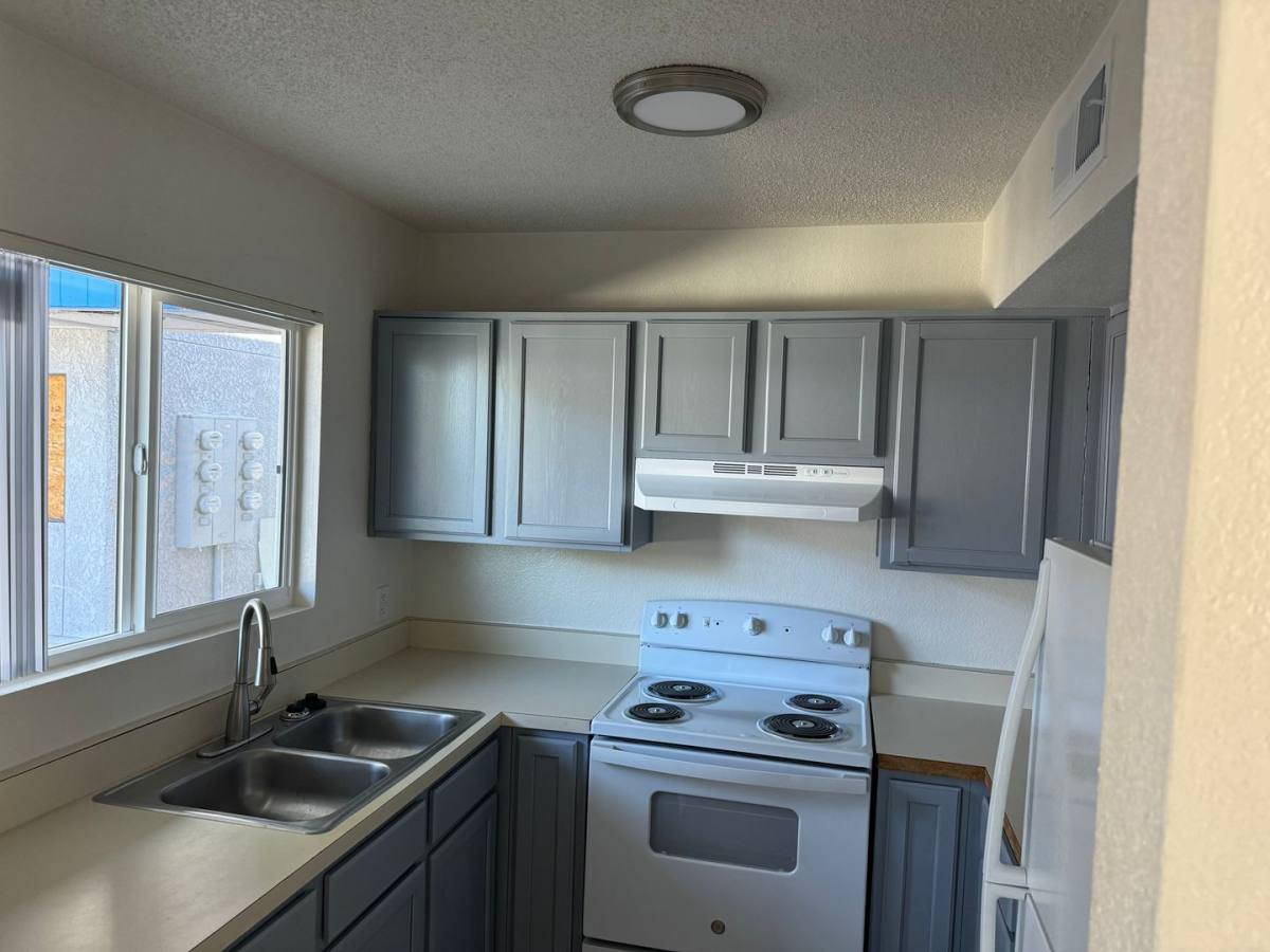 Apartment for rent at 3525 N Stone Ave, Tucson, AZ 85705