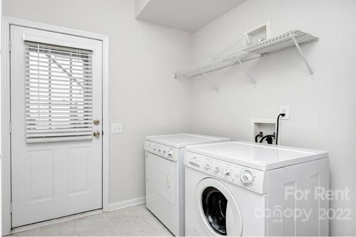 Townhouse for rent at 5308 Dockery Dr, Charlotte, NC 28209