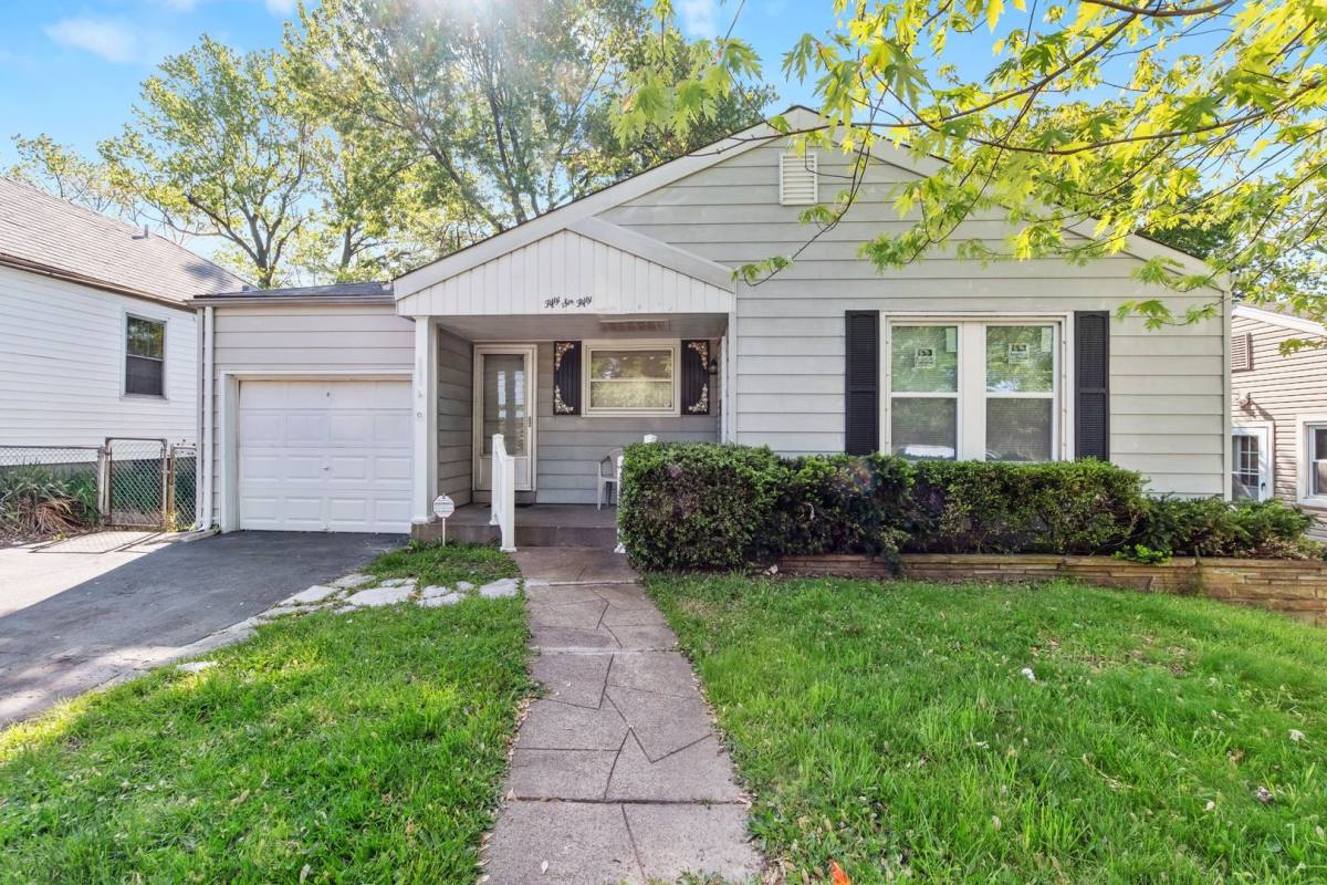 House for rent at 5650 Lucas Hunt Rd, Saint Louis, MO 63136