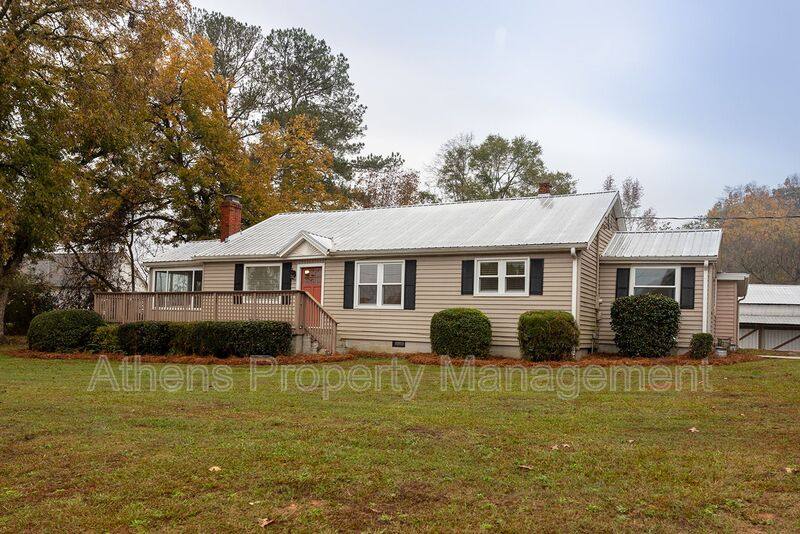 House for rent at 6551 Hog Mountain Rd, Bogart, GA 30622