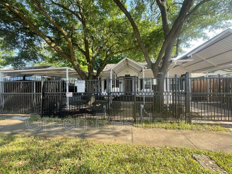 House for rent at 7410 Ilex St, Houston, TX 77012