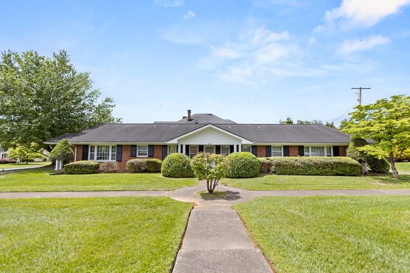 Apartment for rent at 801-805 Lester Harris Rd #801, Johnson City, TN 37601