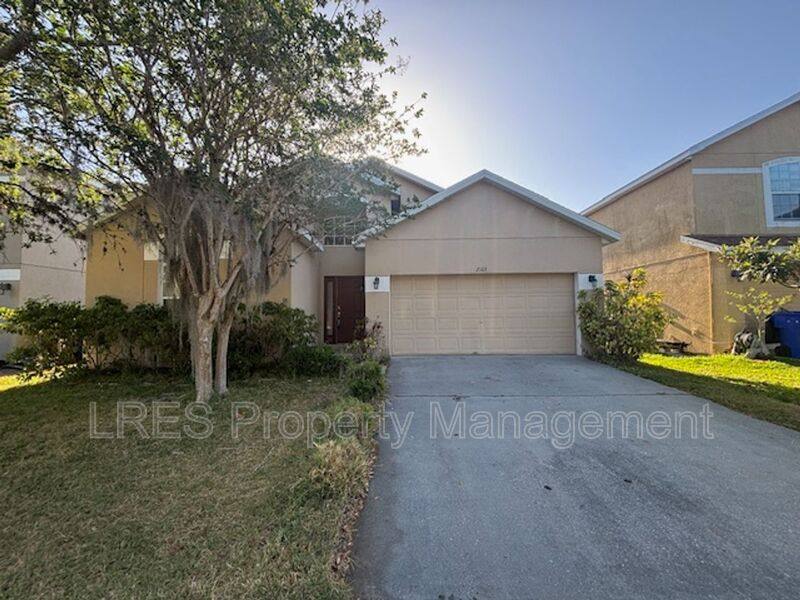 House for rent at 2103 Continental St, Saint Cloud, FL 34769