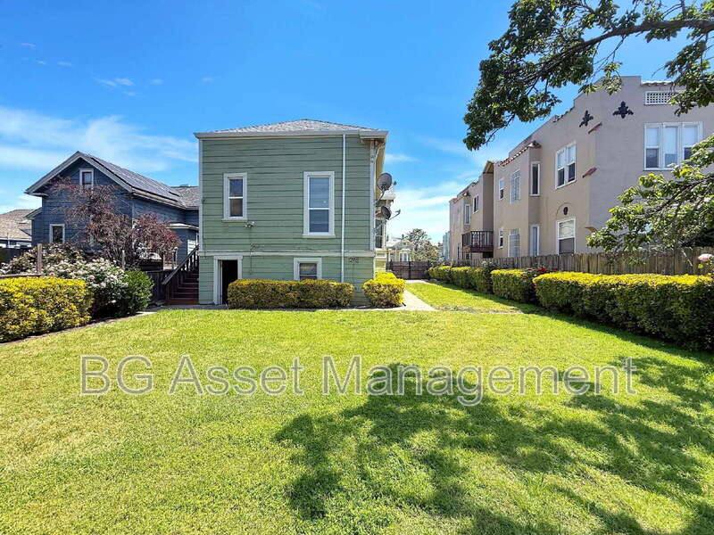 House for rent at 1905 Filbert St, Oakland, CA 94607