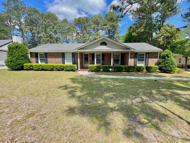 House for rent at 2514 Dartmouth Dr, Fayetteville, NC 28304