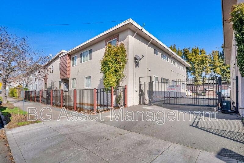 Apartment for rent at 2223 Bonar St #A, Berkeley, CA 94702