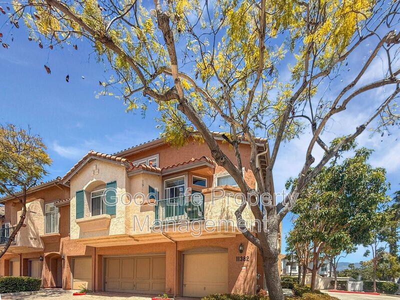 Townhouse for rent at 11382 Via Rancho #J, El Cajon, CA 92019