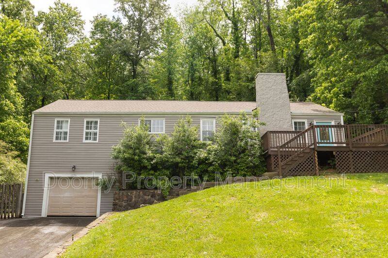 House for rent at 1720 Ashmore Ave, Chattanooga, TN 37415