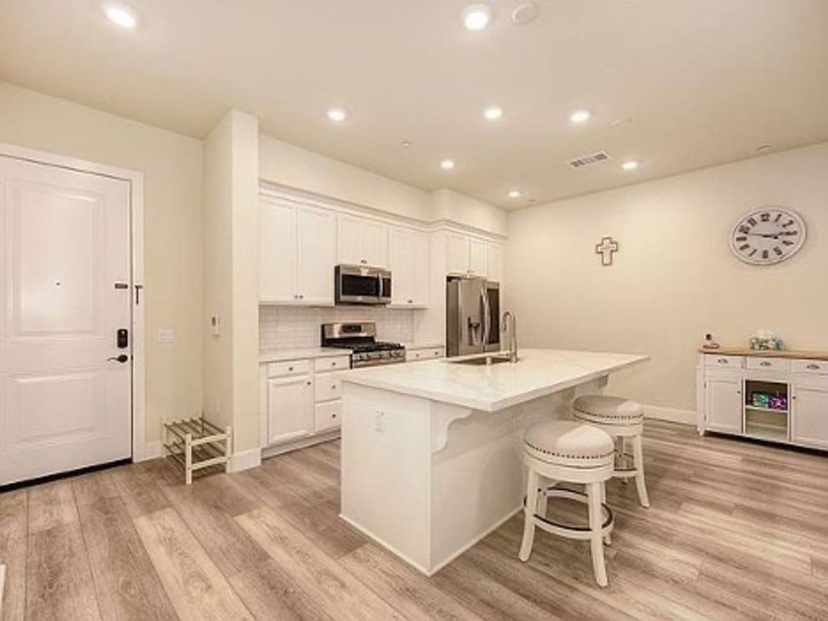 Condo for rent at 1661 Spring St, Davis, CA 95616