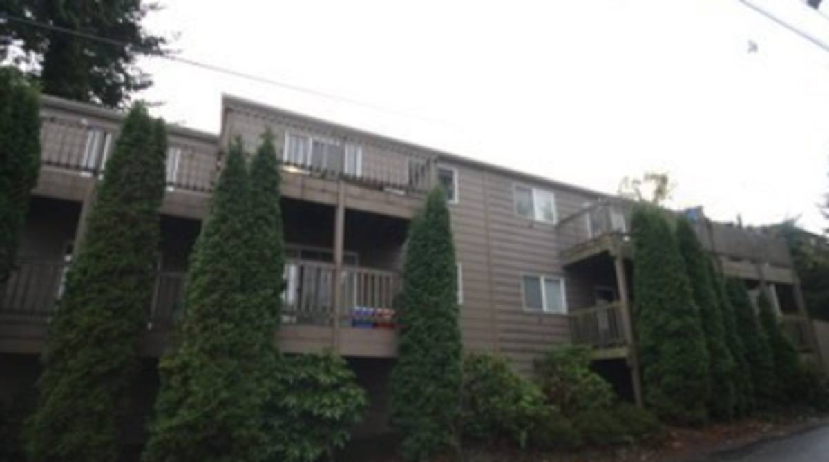 Apartment for rent at 508 E Ivy St, Bellingham, WA 98225