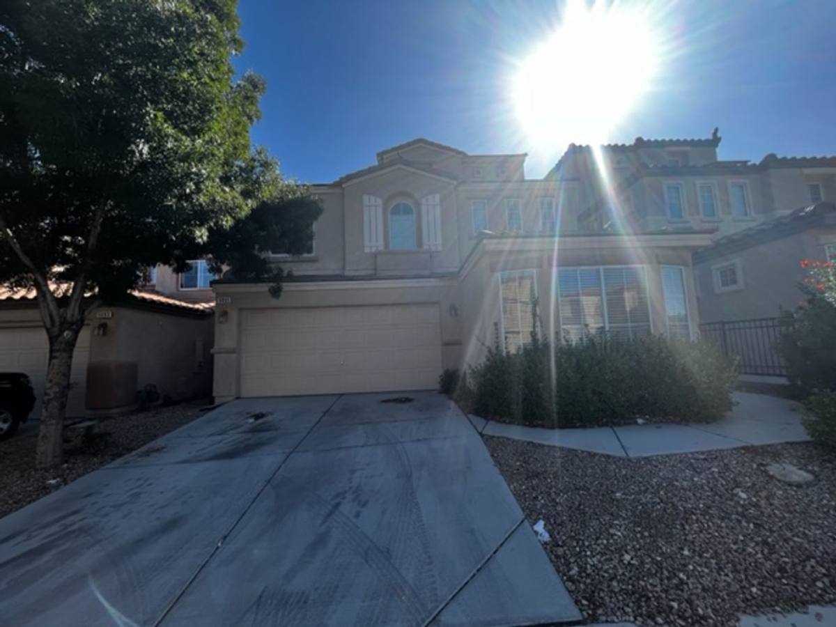 House for rent at 9099 Iron Cactus Ave, Las Vegas, NV 89148