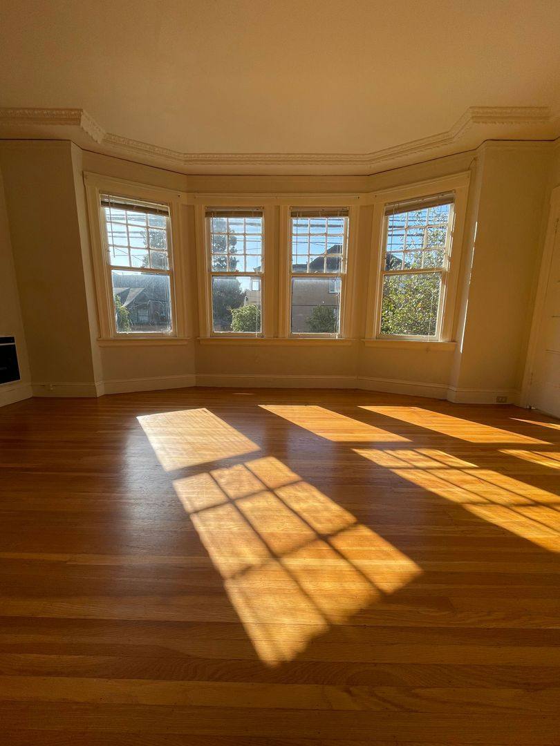1944 Anza St #1, San Francisco, CA 94118