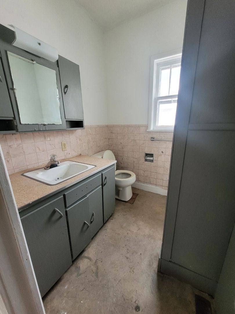 House for rent at 601 N High St, Newton, KS 67114