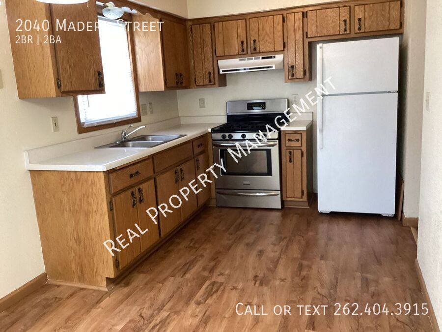 Townhouse for rent at 2040 Madera St, Waukesha, WI 53189