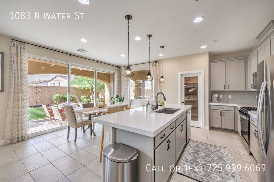 House for rent at 1083 N Water St, Henderson, NV 89011