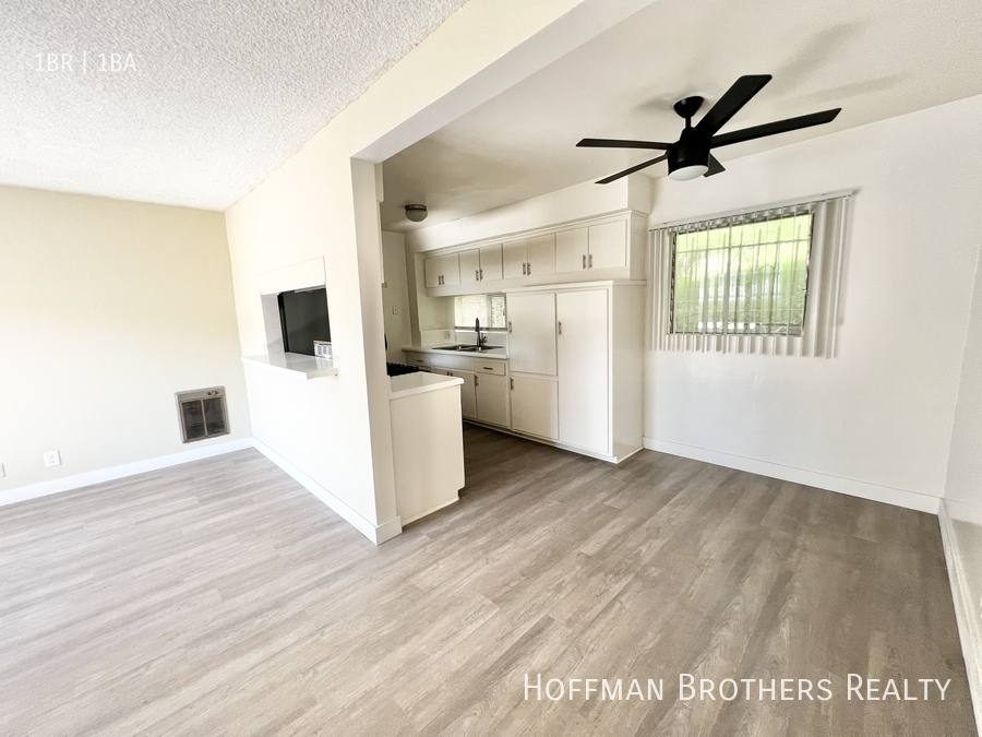 Apartment for rent at 4217 Don Tomaso Dr #7, Los Angeles, CA 90008