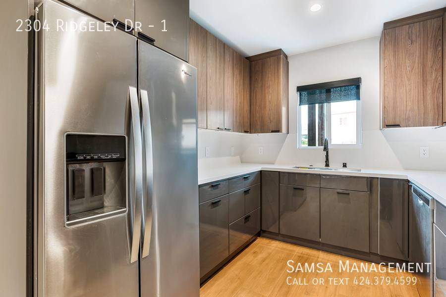 Apartment for rent at 2304 Ridgeley Dr #1, Los Angeles, CA 90016