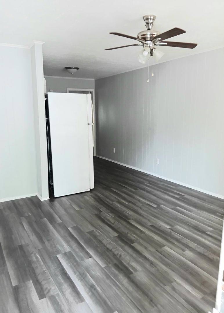 Apartment for rent at 109 Meadowlark Lane, Bluff City, TN 37618