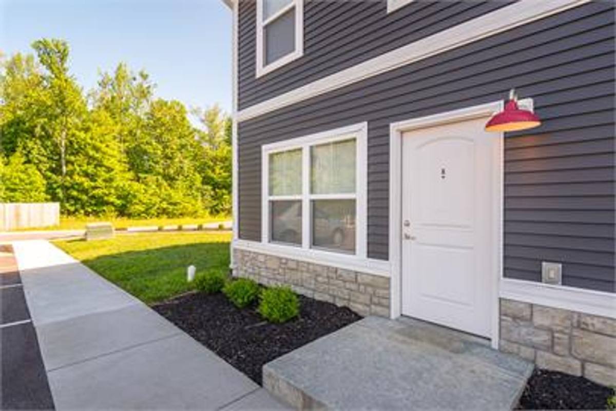 Townhouse for rent at 2201 Crossfield Dr, Elizabethtown, KY 42701