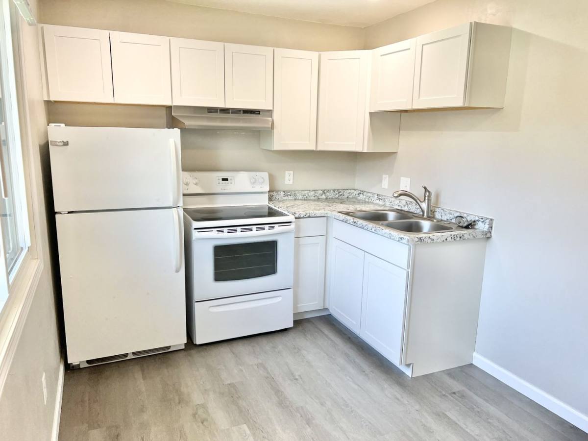 Apartment for rent at 35 Woodmere Court, Appleton, WI 54911