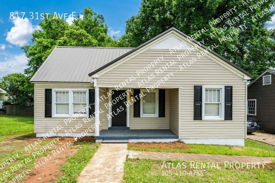 House for rent at 817 31st Ave E, Tuscaloosa, AL 35404