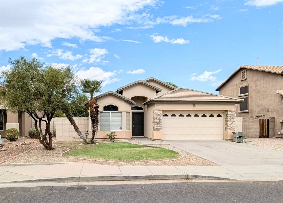 House for rent at 3484 S Arroyo Lane, Gilbert, AZ 85297