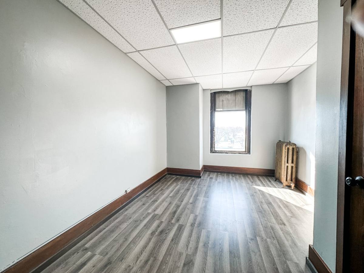 Apartment for rent at 227 N Minnesota St, New Ulm, MN 56073