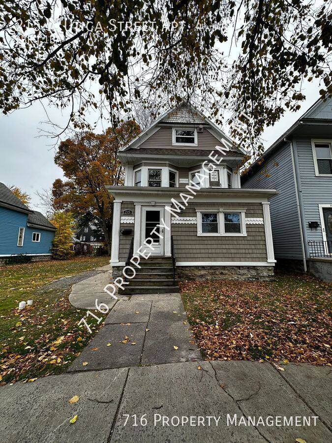 Apartment for rent at 215 W Utica St #4, Buffalo, NY 14222