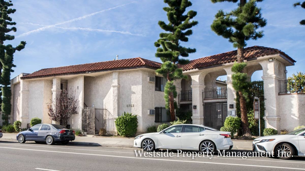 Apartment for rent at 6253 Lankershim Blvd #Z, North Hollywood, CA 91606