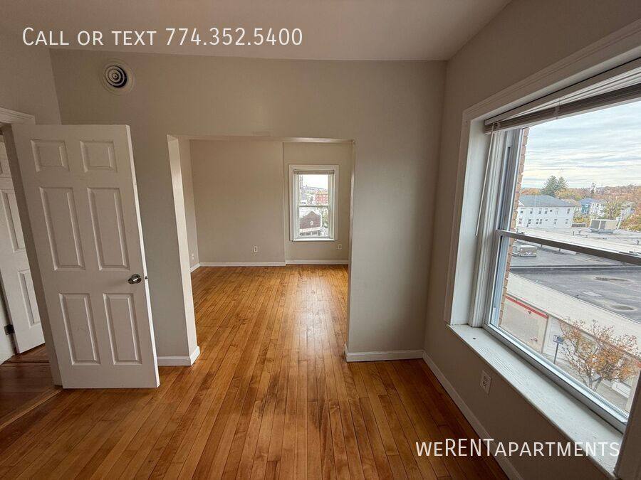 Apartment for rent at 23 Millbury St #25, Worcester, MA 01610