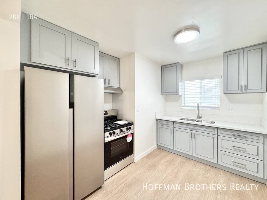 Apartment for rent at 4124 Grand View Blvd #2, Los Angeles, CA 90066
