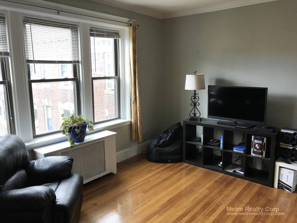 Apartment for rent at 12 Greenway Court #6, Brookline, MA 02446