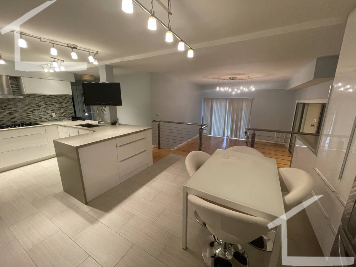 Apartment for rent at 57 Broadlawn Park, Chestnut Hill, MA 02467