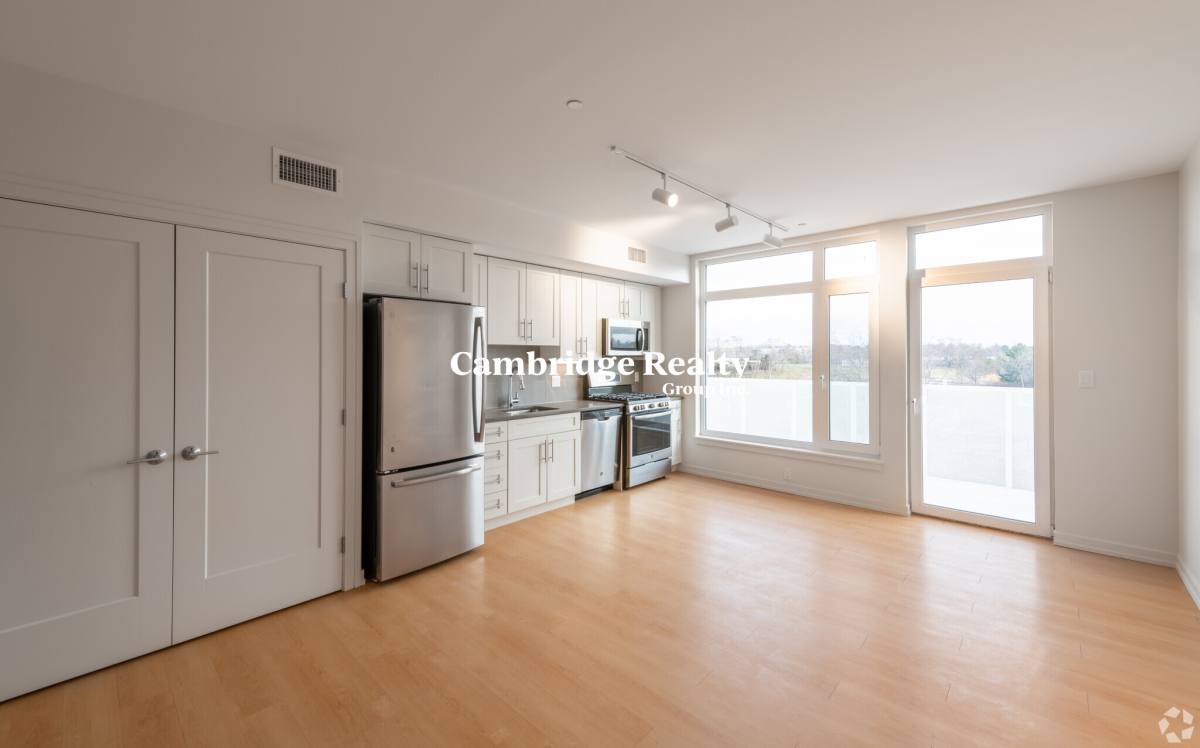 Apartment for rent at 77 New St #314T, Cambridge, MA 02138