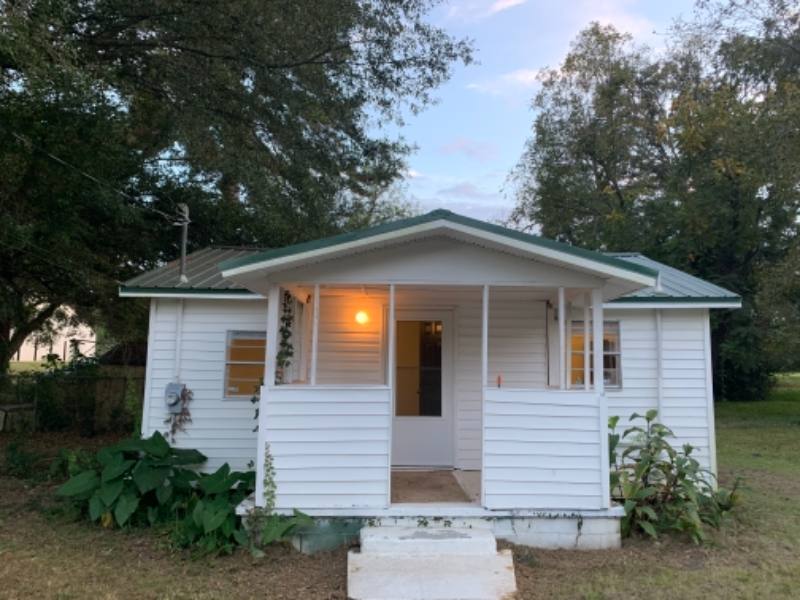 House for rent at 410 Hope St, Albany, GA 31701