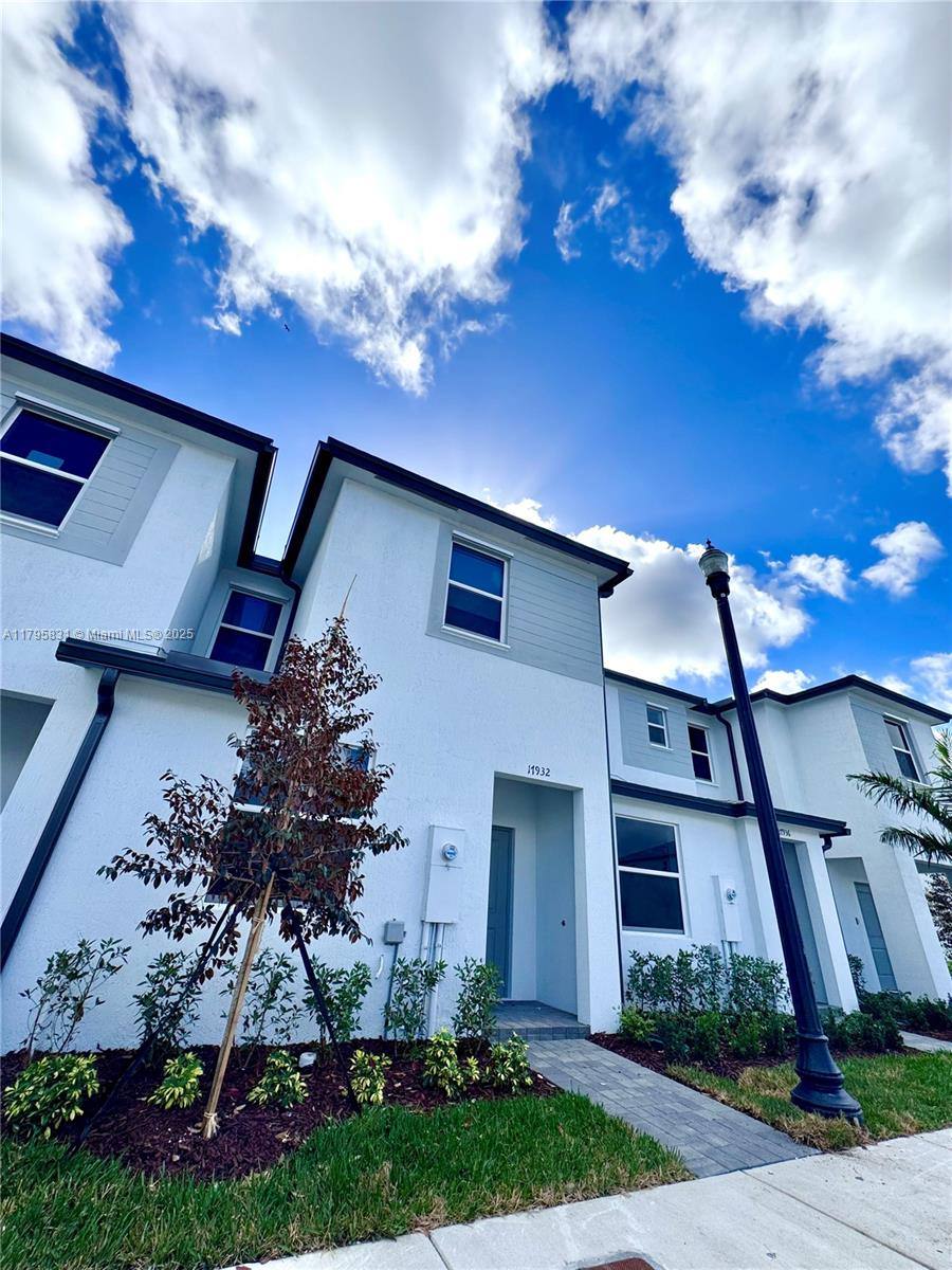 Townhouse for rent at 17854 SW 358th St, Homestead, FL 33034